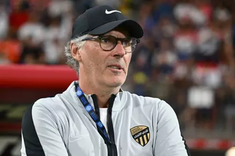  مدرب اتحاد جدة: نحترم القادسية لكن لا نخشاه.. وسنقاتل للفوز بالكأس